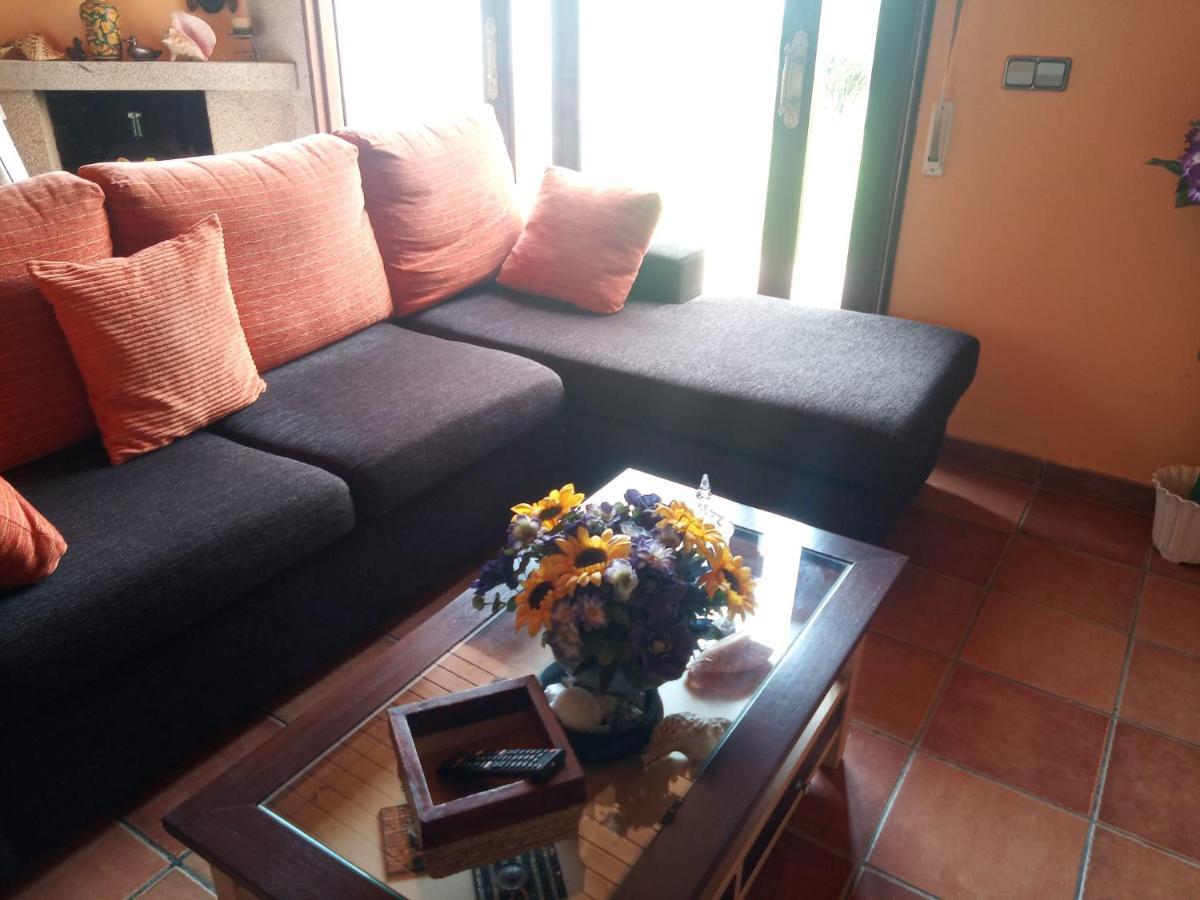 Casa Con Jardin En Primera Linea De Playa O Grove Bagian luar foto