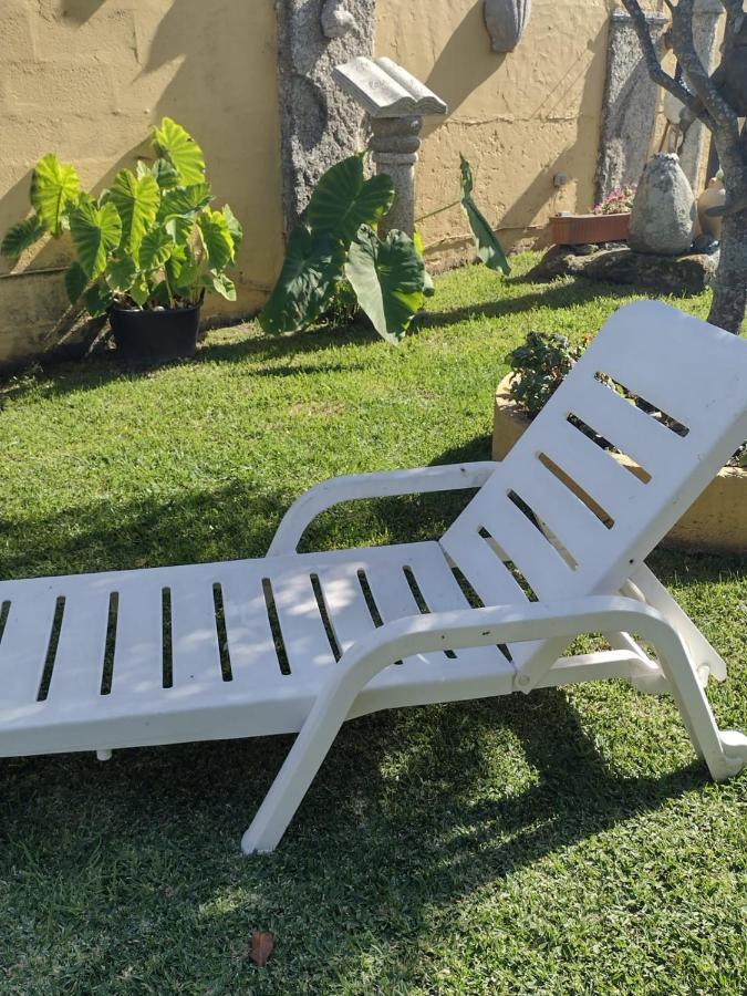 Casa Con Jardin En Primera Linea De Playa O Grove Bagian luar foto